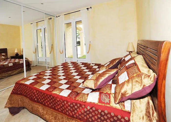 Luxueuse Recente A Raphael De Plain Pied וילה